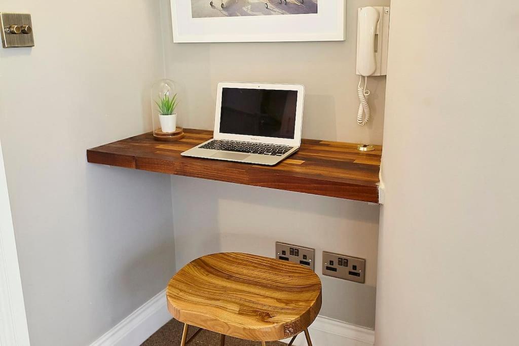 Apartament Lovely 2 Bed In Shoreditch On Quiet Side Street *